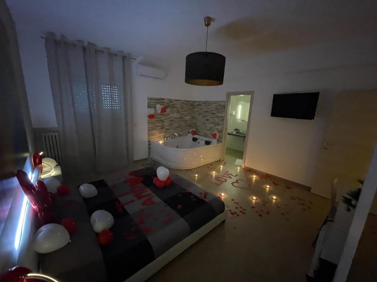 B&B La Perla & Suites Bari Exterior photo